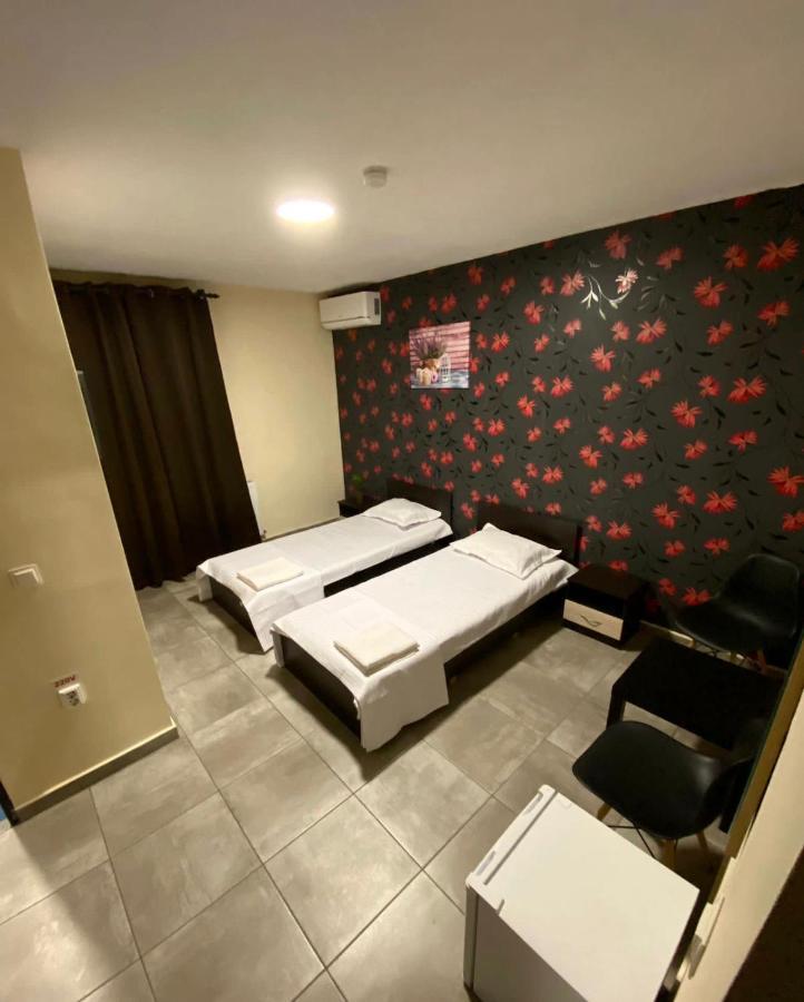 Vila Amalia Muntii Macinului Esterno foto
